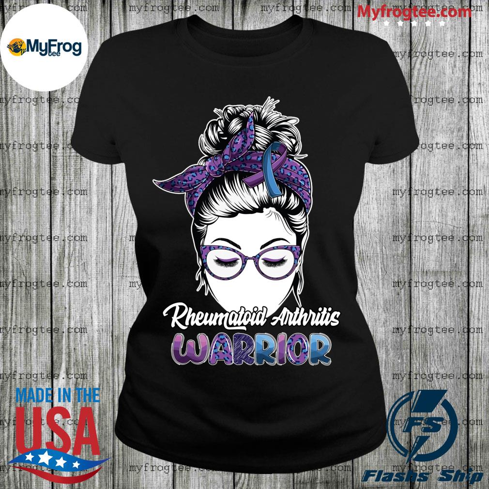 https://images.myfrogtees.com/2022/03/messy-bun-believe-girls-rheumatoid-arthritis-warrior-fix-Ladies-Tee.jpg