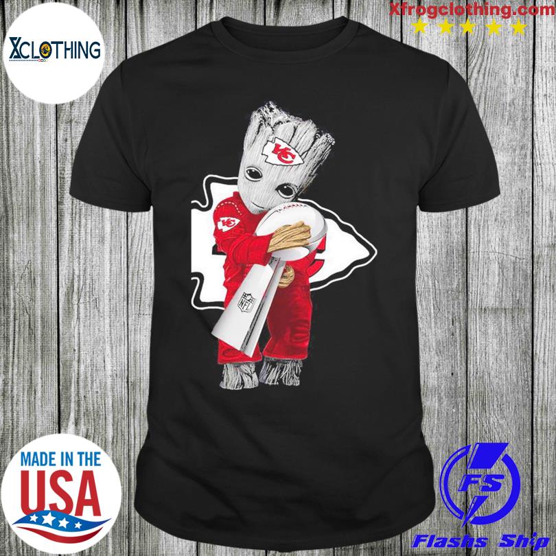 Baby Yoda And Baby Groot Hug Football Kansas City Chiefs Shirt