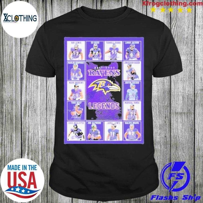 Grinch Hand Holding Baltimore Ravens Christmas T-Shirt - TeeNavi