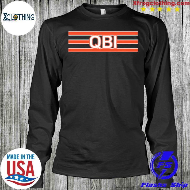 Justin Fields QB1 Essential | Essential T-Shirt