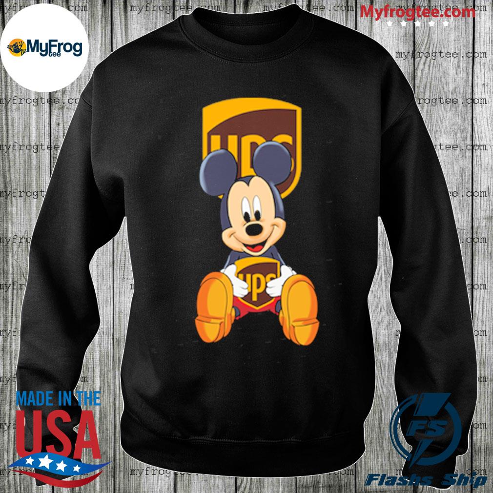 Mickey Mouse Hug Heart Chicago Cubs Logo Shirt, hoodie, sweater