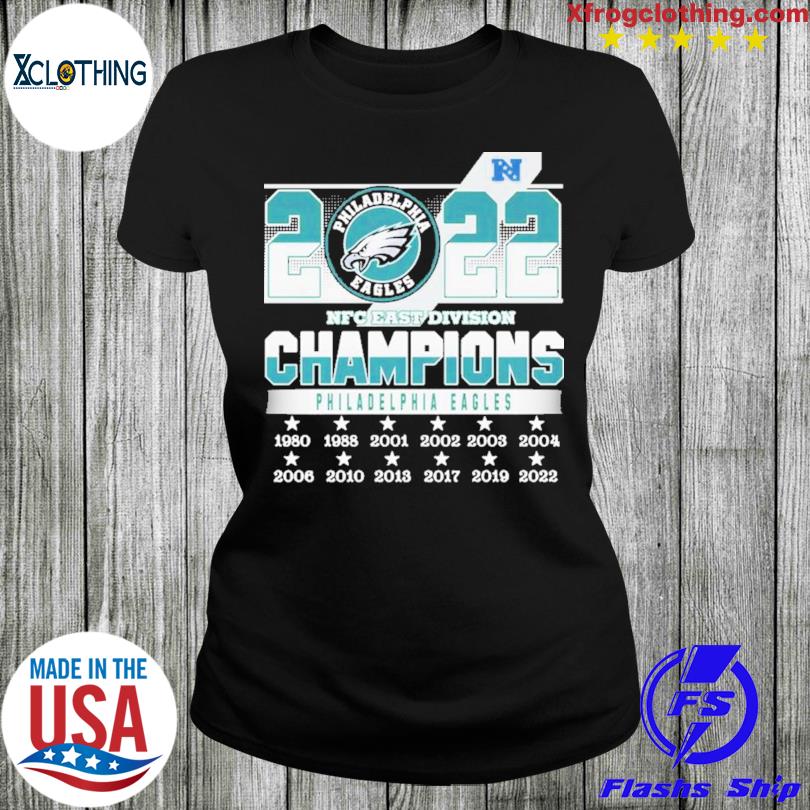 Philadelphia Eagles 2022 nfc east division champions 1980 2022 T-shirt -  Rosita Deal