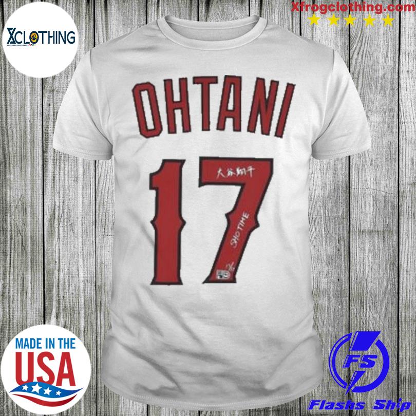 Shohei Ohtani #17 Kanji Jersey w/ Autograph. Hope to get the auto