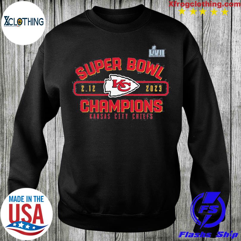 Kansas City Super Bowl Champions 2023 v2 - Kansas City Chiefs - T-Shirt