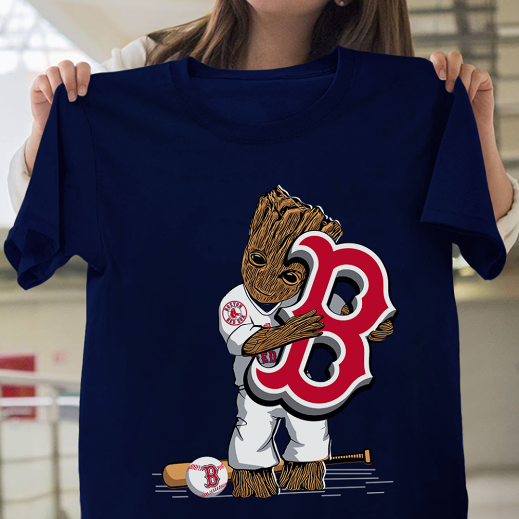 Official Groot hug Boston Red Sox shirt, hoodie, sweater and tank top