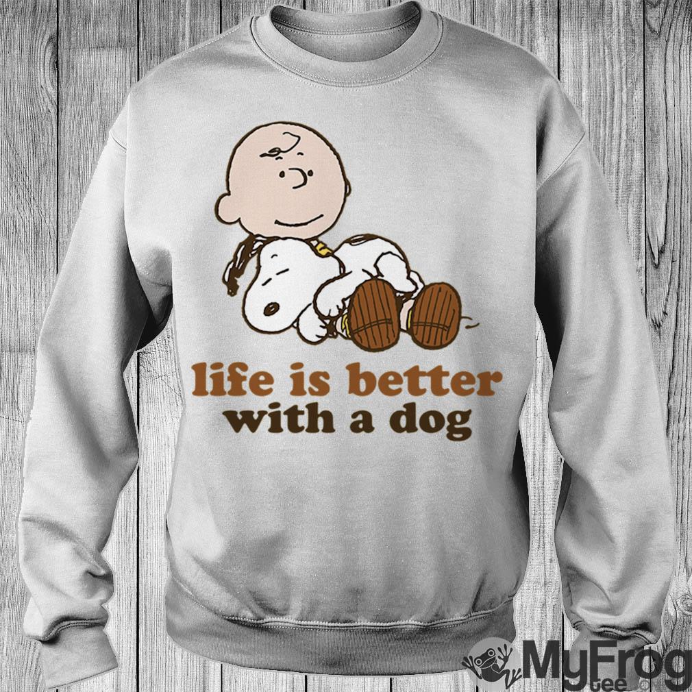 Charlie Brown Snoopy Life Is Better With A Dog Men's Small T Shirt Yellow  Hanes